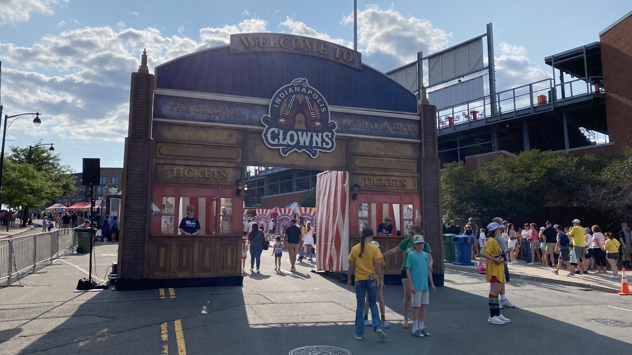 An image of the entryway into the plaza of an Indianapolis Clowns game